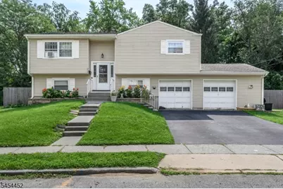 72 Lawrence Dr, Hackettstown, NJ 07840 - Photo 1
