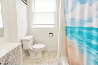 32 New St, Belleville, NJ 07109 - Photo 9
