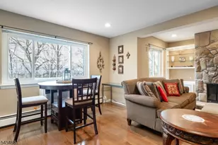 21 D Foxwood Dr, Morris Plains, NJ 07950 - Photo 9