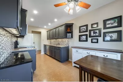 21D Foxwood Dr, Morris Plains, NJ 07950 - Photo 11