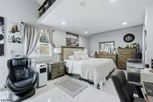 728 Mill Ln, Hillsborough Township, NJ 08844 - Photo 17