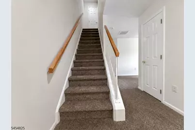 151 Prestwick Way, Edison Twp., NJ 08820 - Photo 7