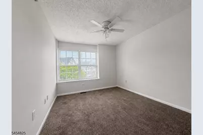 151 Prestwick Way, Edison Twp., NJ 08820 - Photo 21