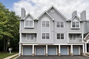 151 Prestwick Way, Edison Twp., NJ 08820 - Photo 1
