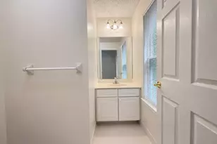151 Prestwick Way, Edison Twp., NJ 08820 - Photo 15