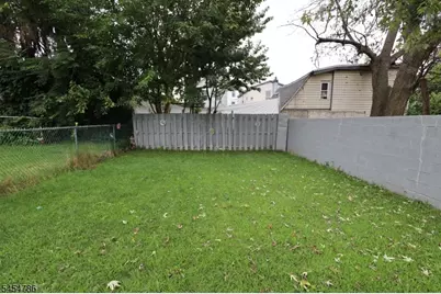 202 Atlantic St, Paterson, NJ 07503 - Photo 7