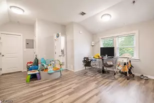 52 Thomas St, Bloomfield, NJ 07003 - Photo 27