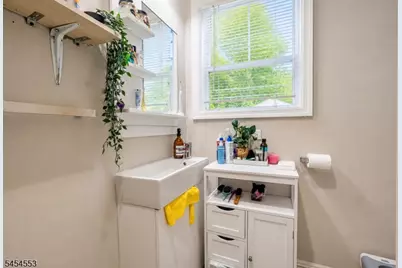 52 Thomas St, Bloomfield, NJ 07003 - Photo 17