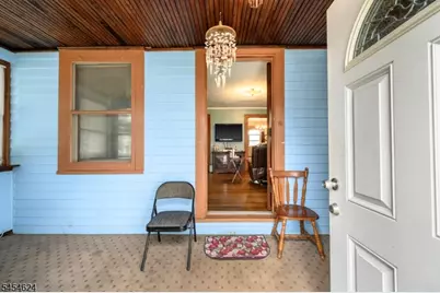 862 Gibbons Ct, Elizabeth, NJ 07202 - Photo 3