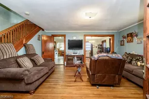 862 Gibbons Ct, Elizabeth, NJ 07202 - Photo 5