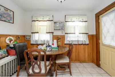 862 Gibbons Ct, Elizabeth, NJ 07202 - Photo 13