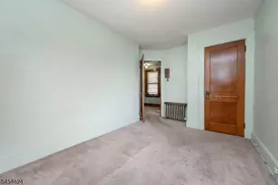 862 Gibbons Ct, Elizabeth, NJ 07202 - Photo 19