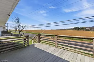 314 Greenwich St, Greenwich Township, NJ 08886 - Photo 5