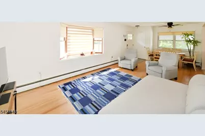 8-51 Henderson Blvd, Fair Lawn, NJ 07410 - Photo 3