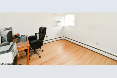 8-51 Henderson Blvd, Fair Lawn, NJ 07410 - Photo 13