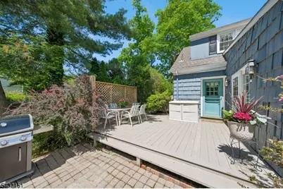 150 W End Pl, Cranford Township, NJ 07016 - Photo 19
