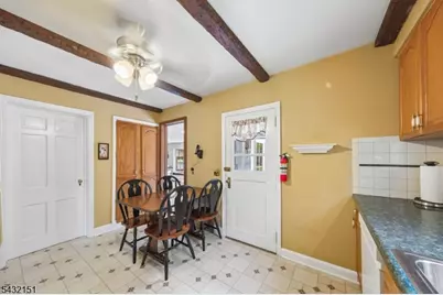 150 W End Pl, Cranford Township, NJ 07016 - Photo 13
