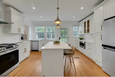 158 Bellevue Avenue, Summit, NJ 07901 - Photo 13