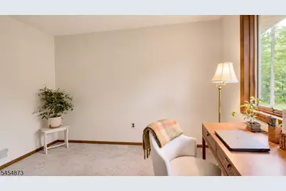 32 Gravel Hill Rd, Union Township, NJ 08802 - Photo 27