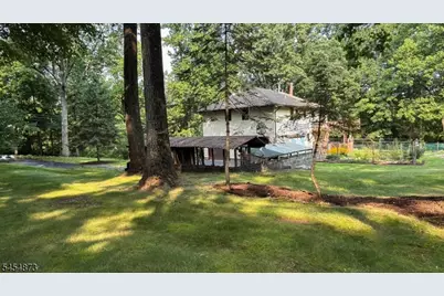 32 Gravel Hill Rd, Union Township, NJ 08802 - Photo 39
