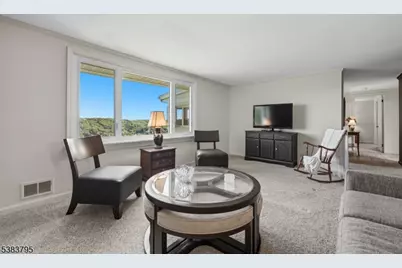 9 Golfview Ter, Sparta Township, NJ 07871 - Photo 5