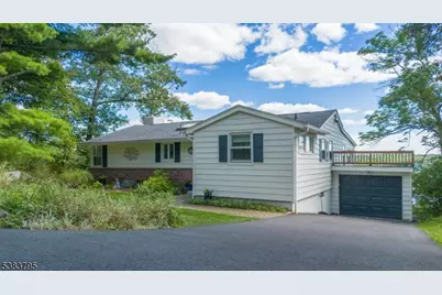 9 Golfview Ter, Sparta Township, NJ 07871 - Photo 3