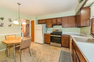 14 Jill Terrace, Roxbury Township, NJ 07876 - Photo 9