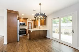 62 Elmwood Terrace, Wayne, NJ 07470 - Photo 9
