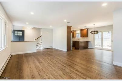 62 Elmwood Ter, Wayne, NJ 07470 - Photo 5