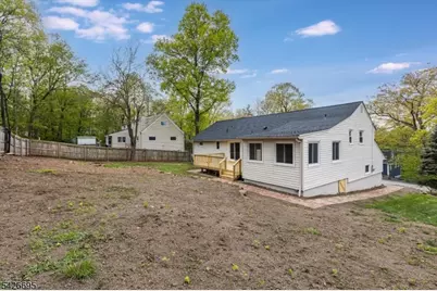 62 Elmwood Ter, Wayne, NJ 07470 - Photo 29