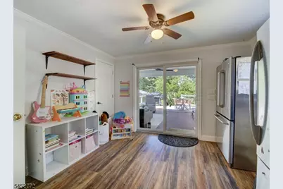 20 Watchung Pl, Bloomfield, NJ 07003 - Photo 7
