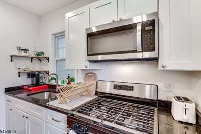 68 Columbus Ave #2, Belleville, NJ 07109 - Photo 5