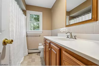 18 Holly Dr, Roxbury Township, NJ 07876 - Photo 35