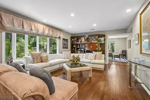 18 Holly Dr, Roxbury Township, NJ 07876 - Photo 11
