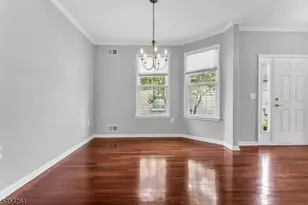 29 Constitution Way, Franklin Township, NJ 08873 - Photo 9