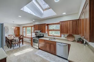 6 Featherbed Ln, Raritan Township, NJ 08822 - Photo 5