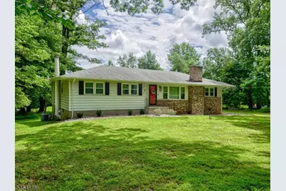 6 Featherbed Ln, Raritan Township, NJ 08822 - Photo 1
