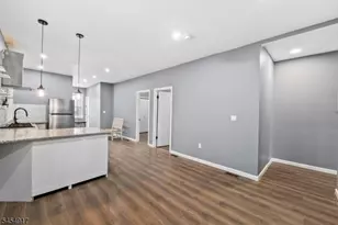 487 S 17th St, Newark, NJ 07103 - Photo 9