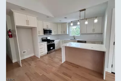 25 Brookside Ave #2, Irvington, NJ 07111 - Photo 3