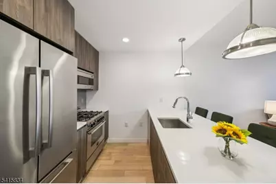 160 1st St Unit #1111, Jersey City, NJ 07302 - Photo 5