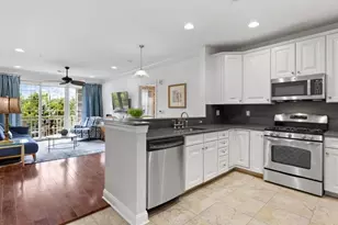 461 Victoria Dr, Bridgewater Twp., NJ 08807 - Photo 3