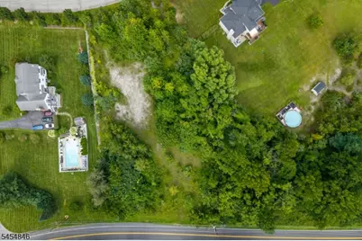 10 Palomino Trl, Vernon, NJ 07462 - Photo 3