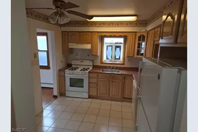 209 Ampere Pkwy #2, Bloomfield, NJ 07003 - Photo 7