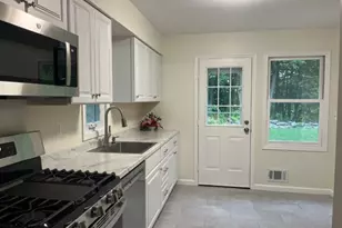 150 Saddleback Ct, Sparta Township, NJ 07871 - Photo 1