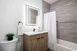 310 W Jersey St, Elizabeth, NJ 07202 - Photo 5