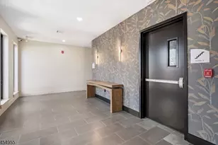 310 W Jersey St, Elizabeth, NJ 07202 - Photo 11