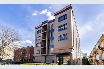 310 W Jersey St #501, Elizabeth, NJ 07202 - Photo 1