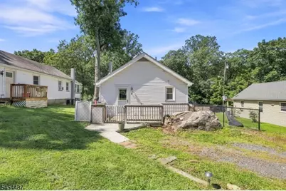 14 N Glen Ave, Mount Arlington, NJ 07856 - Photo 23