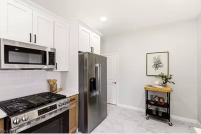 44 Fabyan Pl, Newark, NJ 07108 - Photo 21