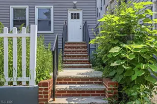 44 Fabyan Pl, Newark, NJ 07108 - Photo 5